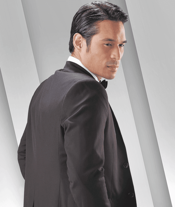 4 GWI_Show_Details_Cast- ANGELA 4